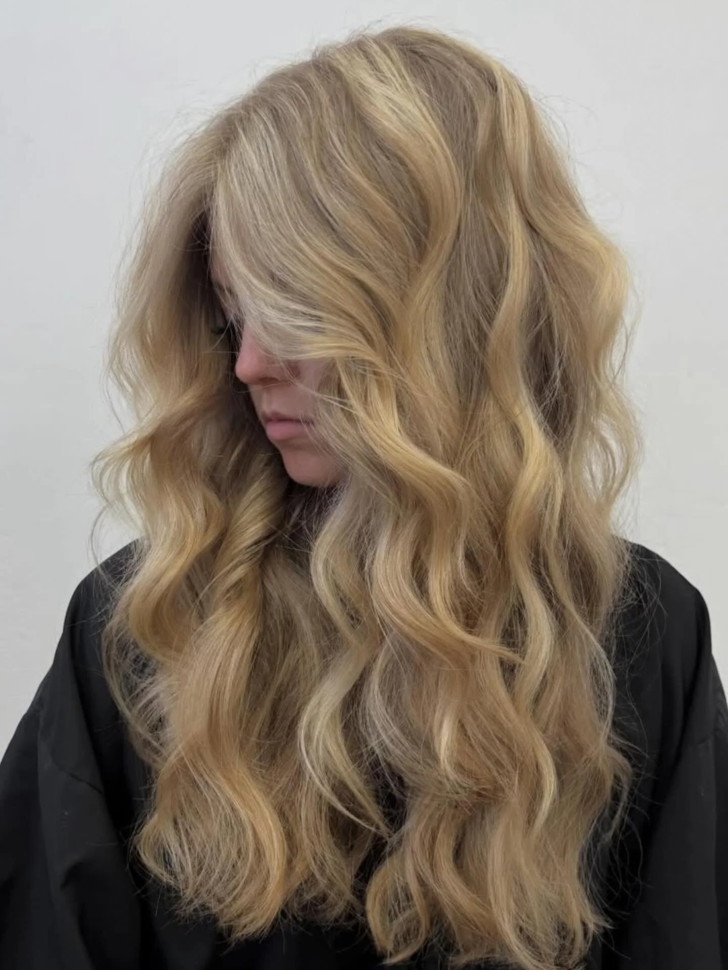 Spring break hair unlocked 💫 @emmydoes.hair