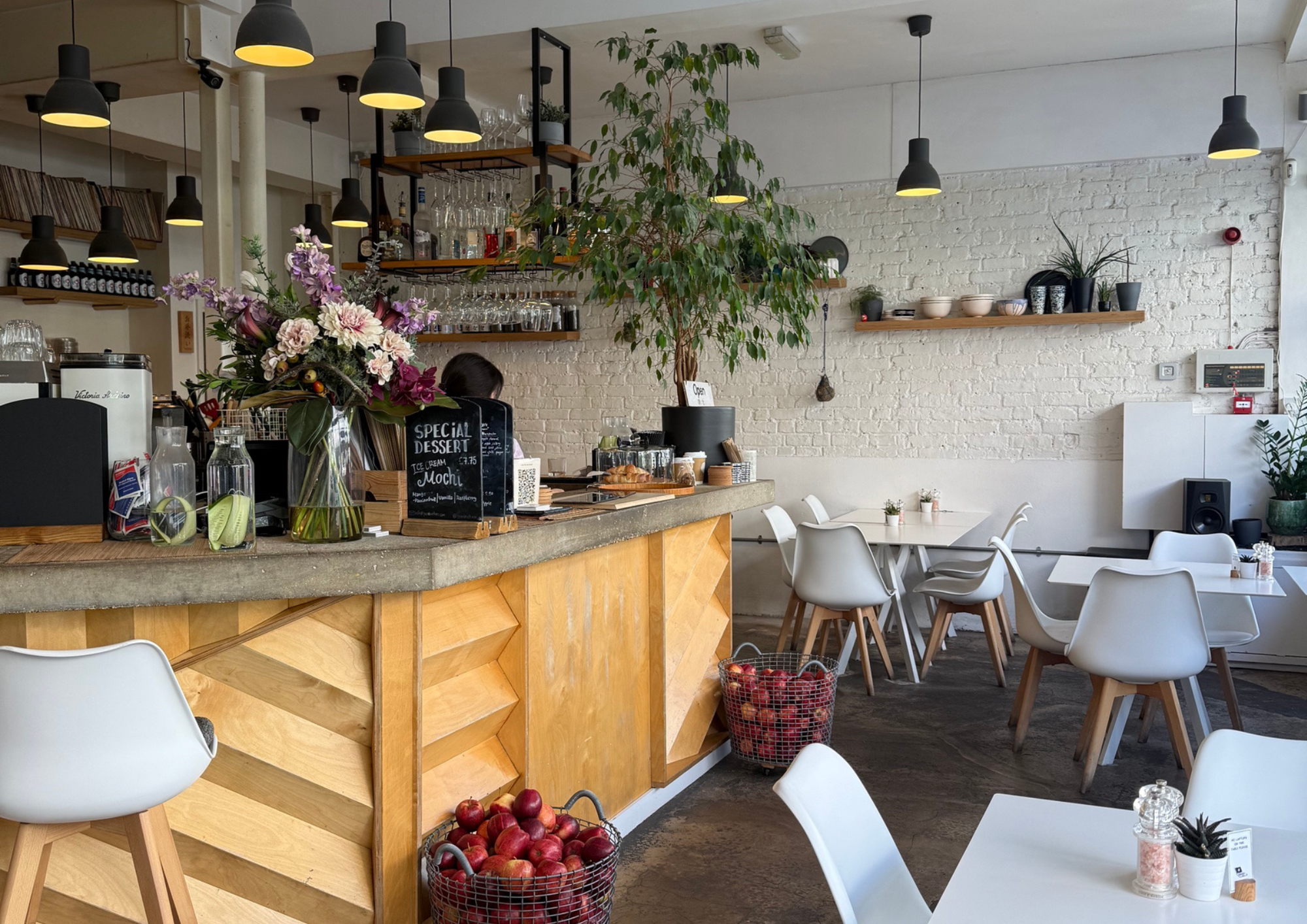 Jusu Brothers Review: Fresh, Feel-Good Food in the Heart of Notting Hill