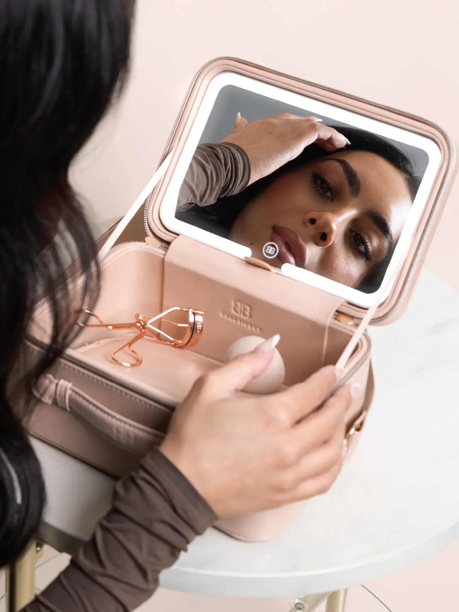 The Beauty Case That Makes Busy Mornings So Much Easier