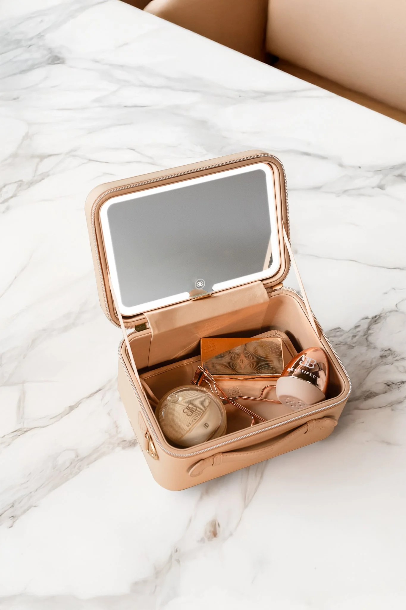 beautifect-go-mini-lifestyle-edit-table-1-nude (1).jpg