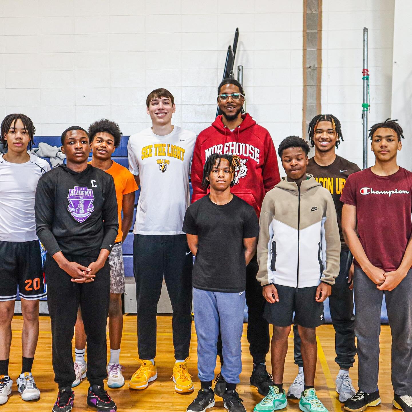 Big thanks to @cooper_schwieger and Isaiah Stafford of @valpobasketball for spending the afternoon with our student-athletes at The Academy! They spoke to our student-athletes about life as D1 basketball players, the importance of academics, the hard