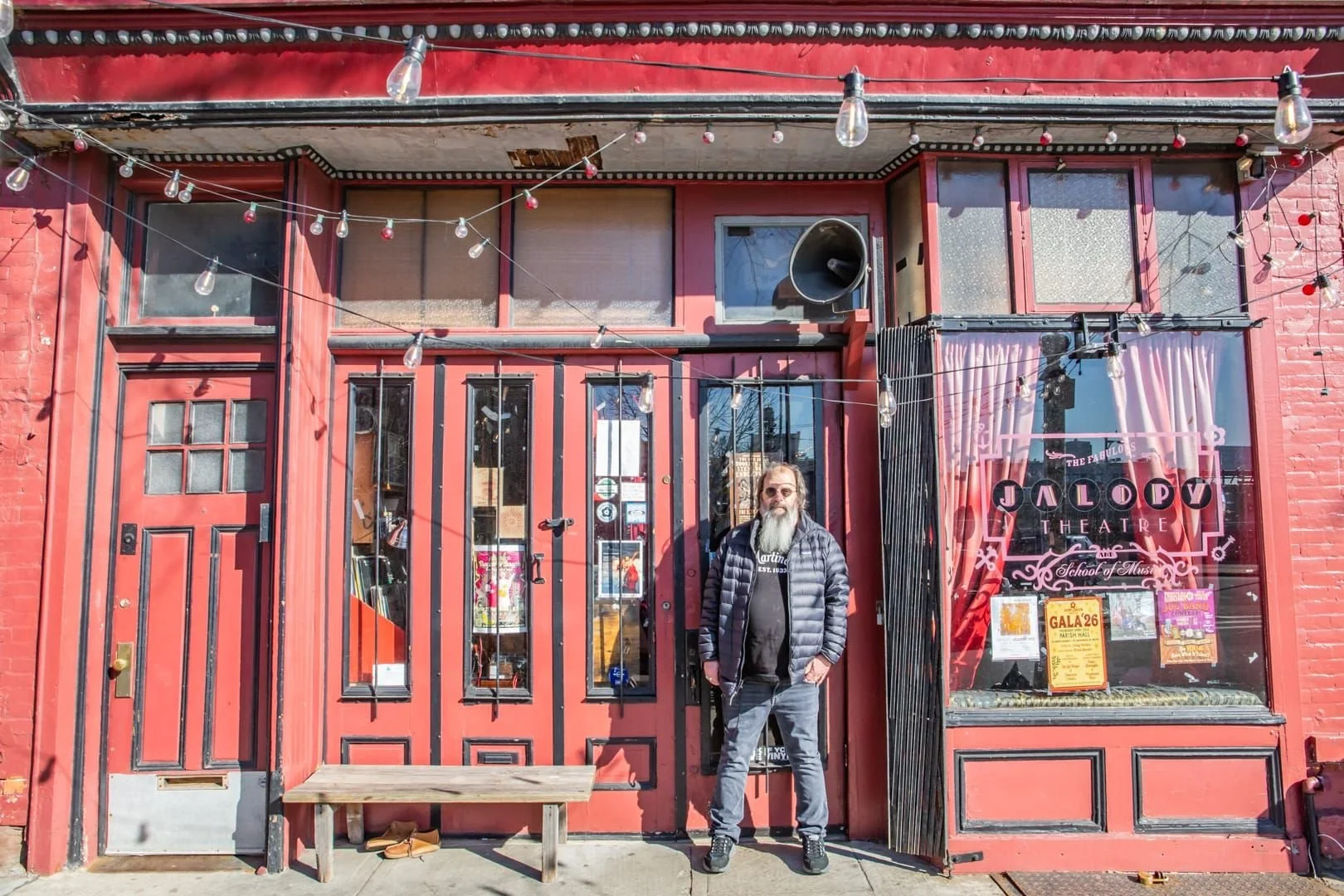 Steve Earle teaches at Jalopy Theatre