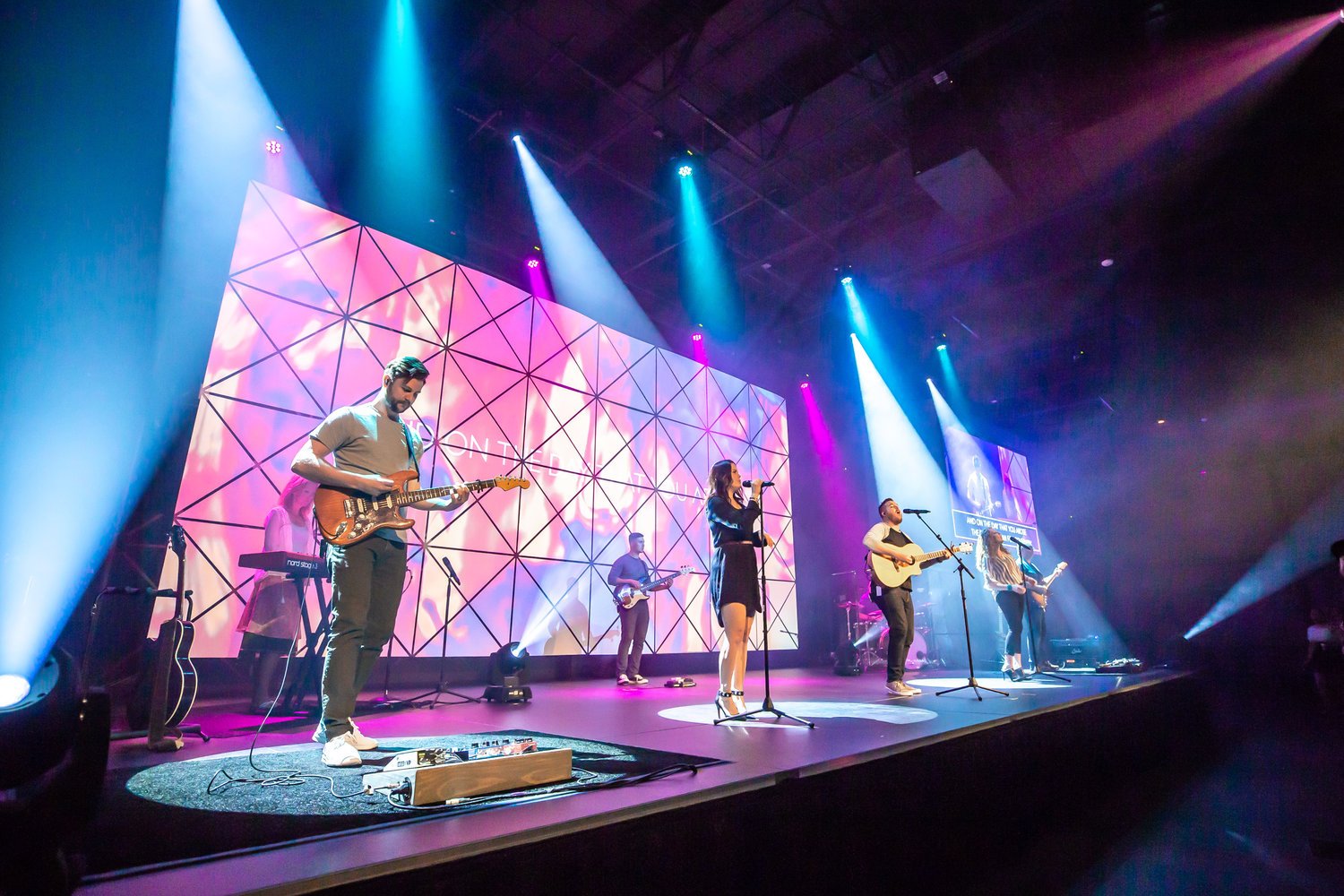 3-2018_OrchardChurchWorship_Web-1.jpg