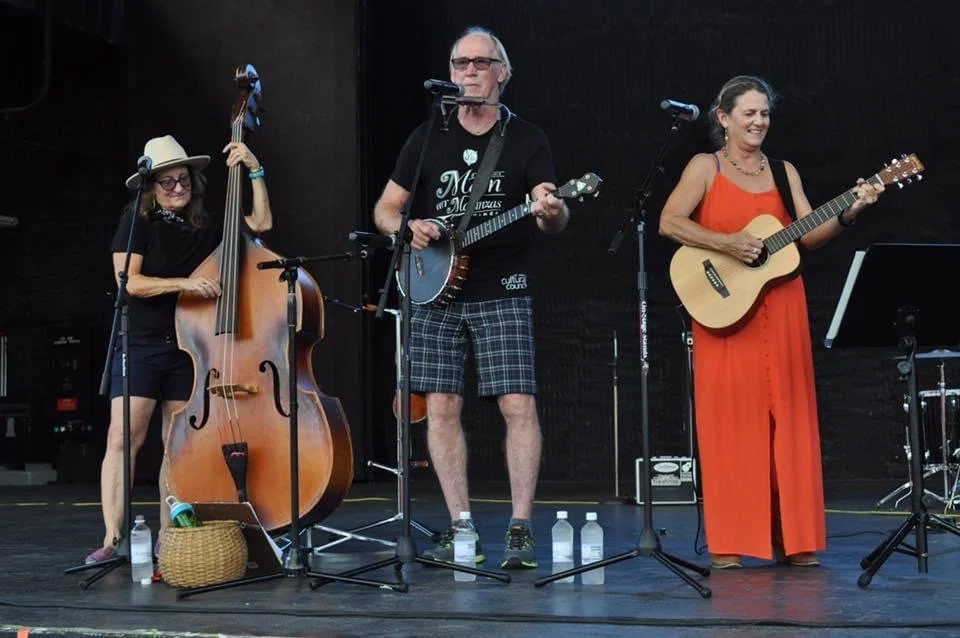 Front Porch at the Amp