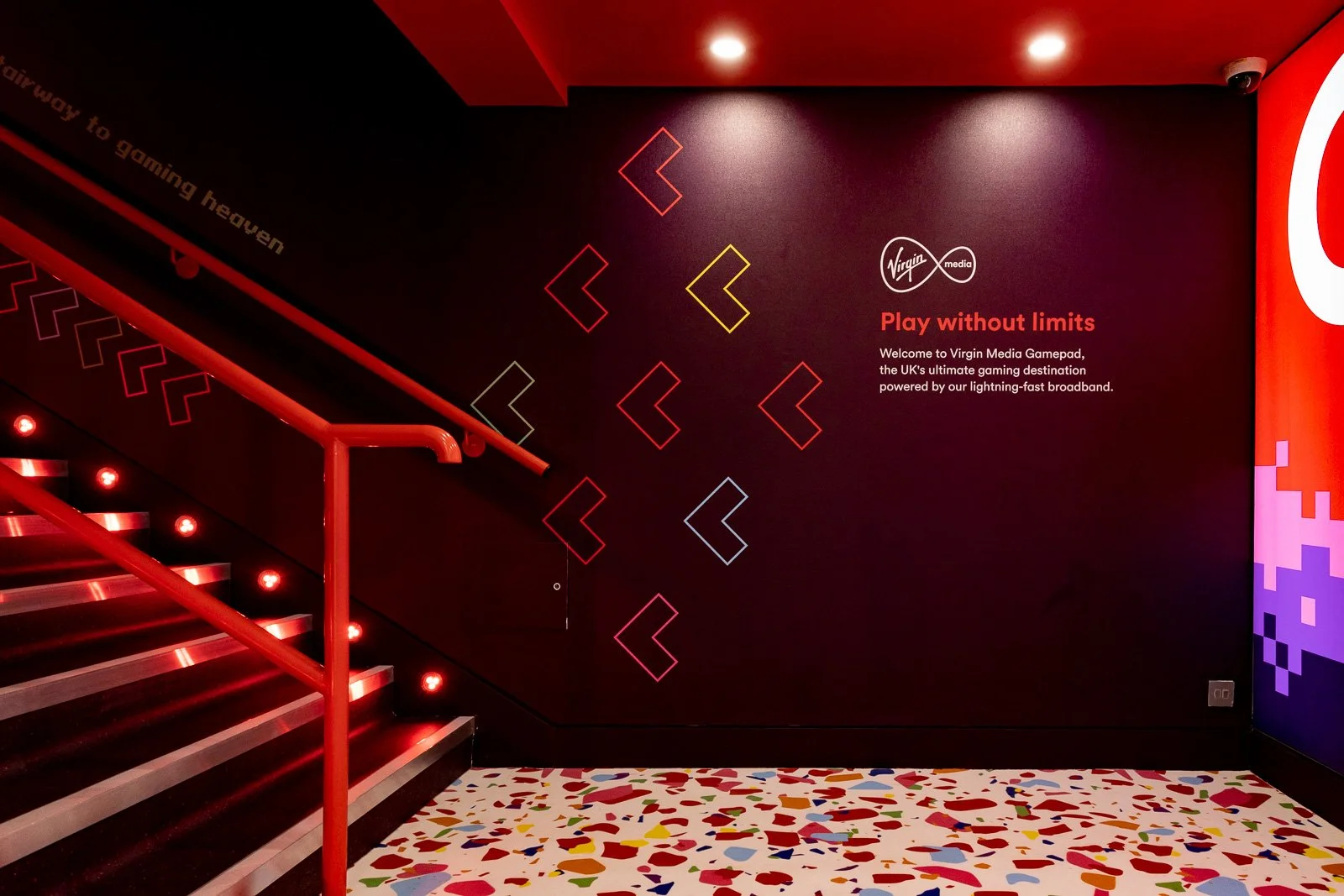 entrance 02.jpg