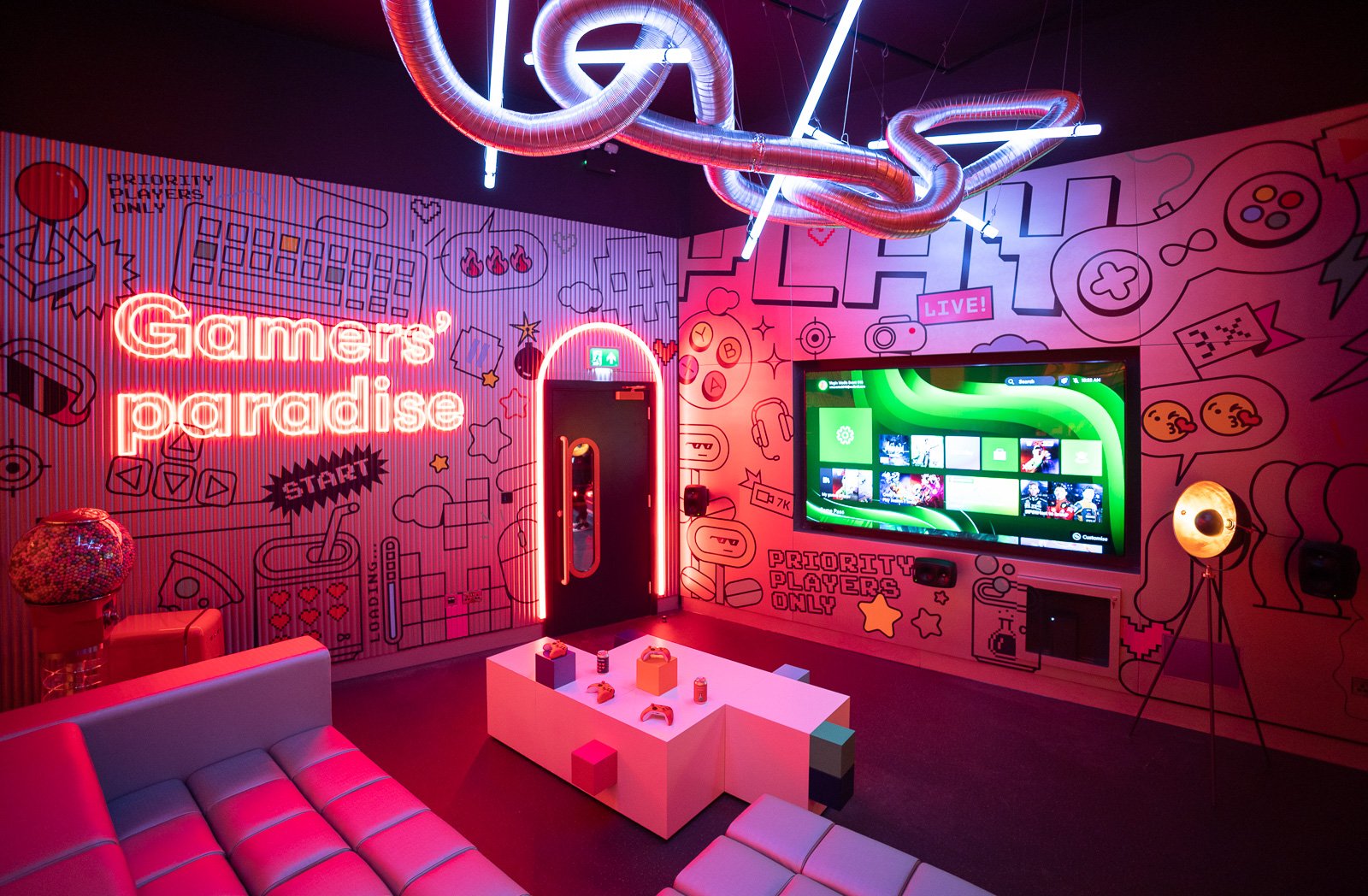 the cave 04.jpg