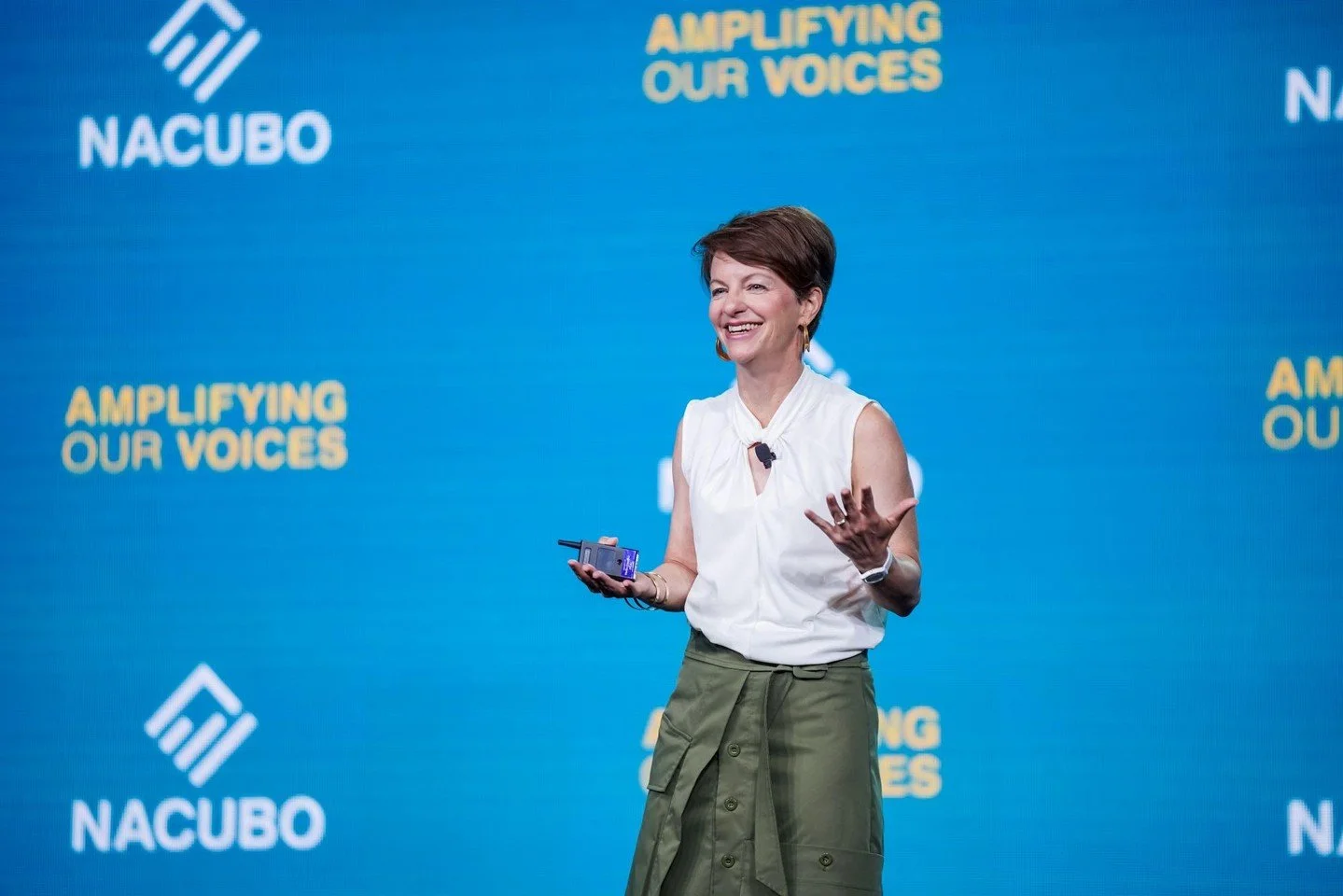 We loved joining the NACUBO community to explore a question that affects every campus, office, and community: What turns ordinary disagreements into high conflict—and how do we break free?
In her talk, Breaking the Spell of High Conflict, our