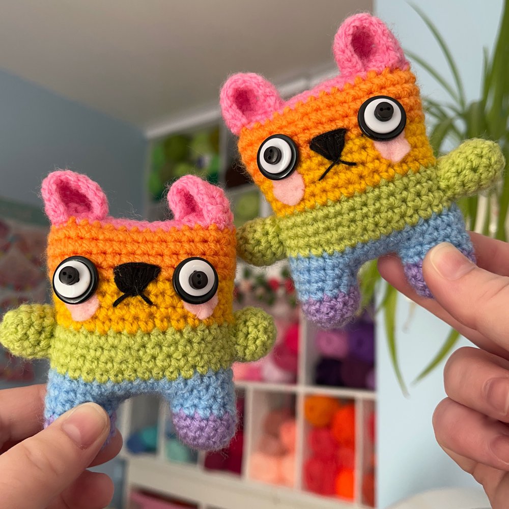 Small Button Eyes - Button Eye Sets for Amigurumi — Wonky World Creations