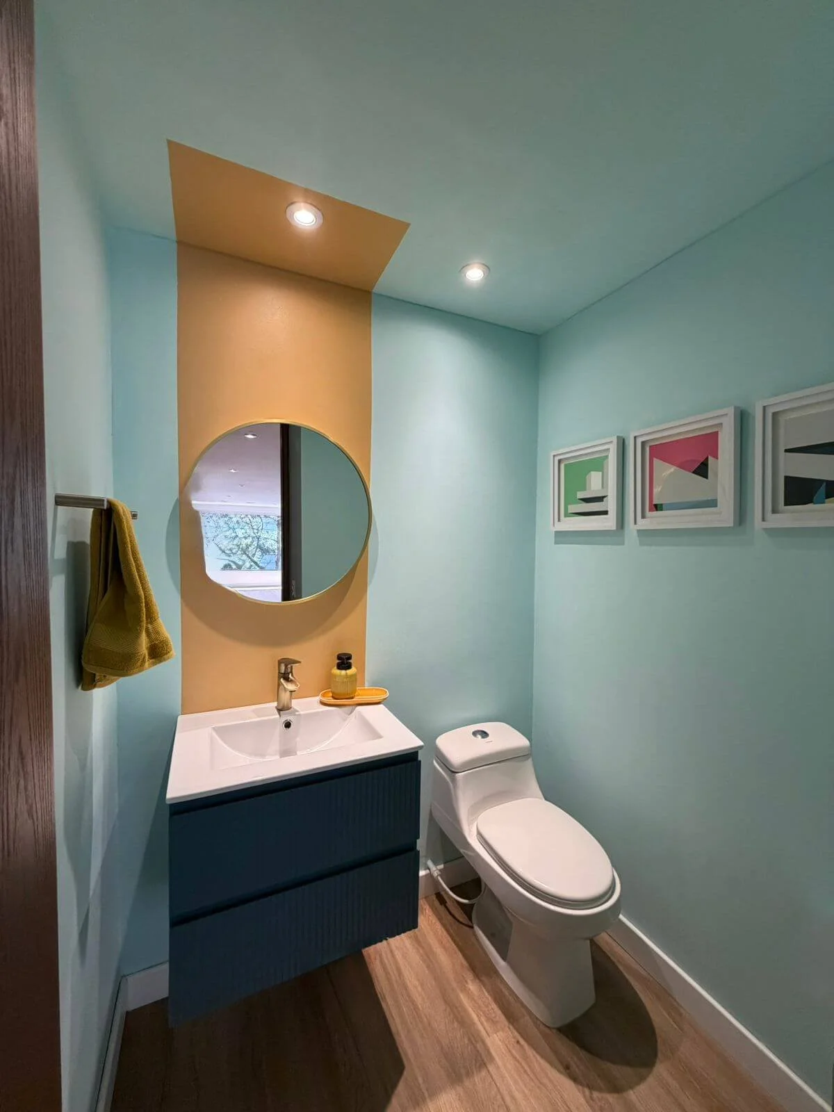 Diseño Interior_Bliss Home Design_Mariana Jaramillo_Proyecto Casa 301_Baño Social.jpeg