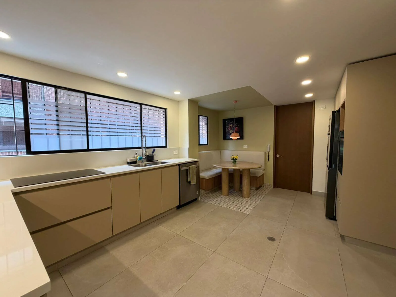 Diseño Interior_Bliss Home Design_Mariana Jaramillo_Proyecto Casa 301_Cocina.jpeg