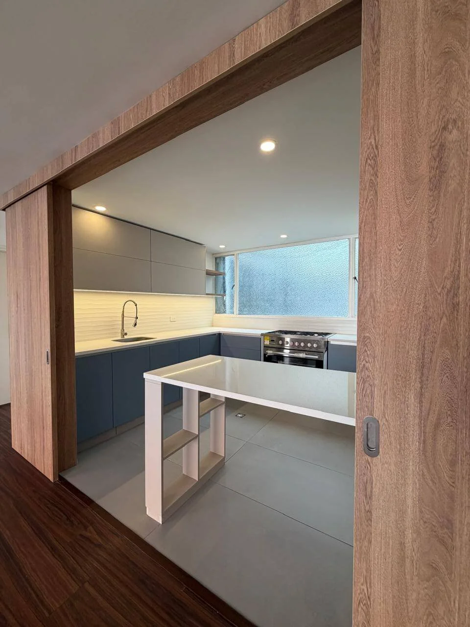 Diseño Interior_Bliss Home Design_Mariana Jaramillo_Proyecto Casa 77_Cocina 3.jpeg