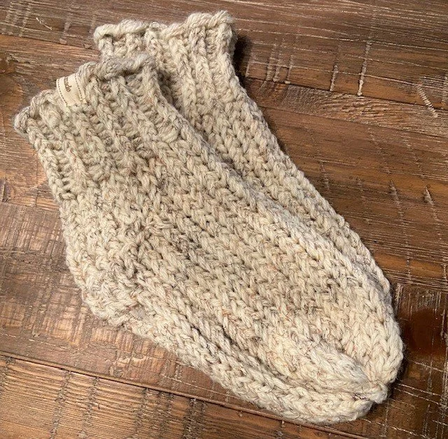 Intro to Peg Loom Knitting