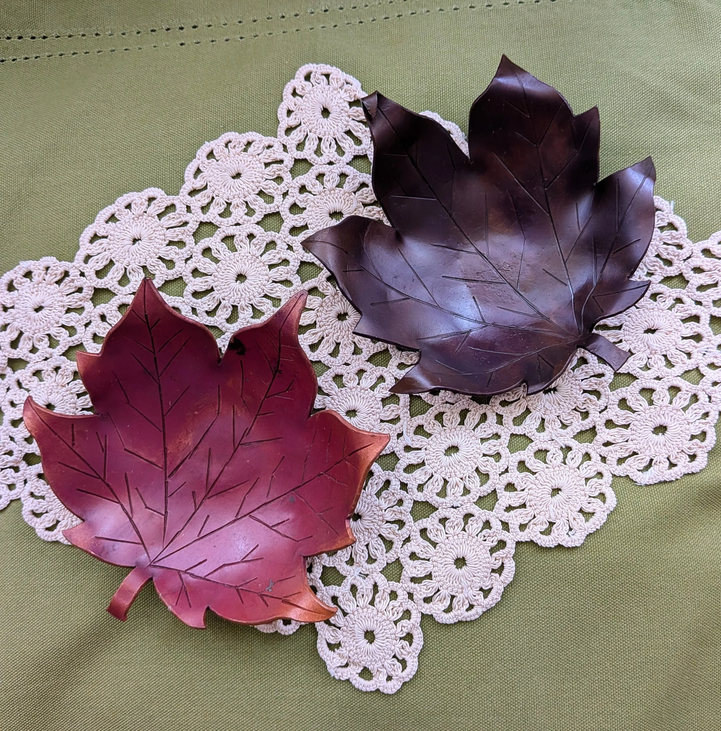 Large Leaf Bowls