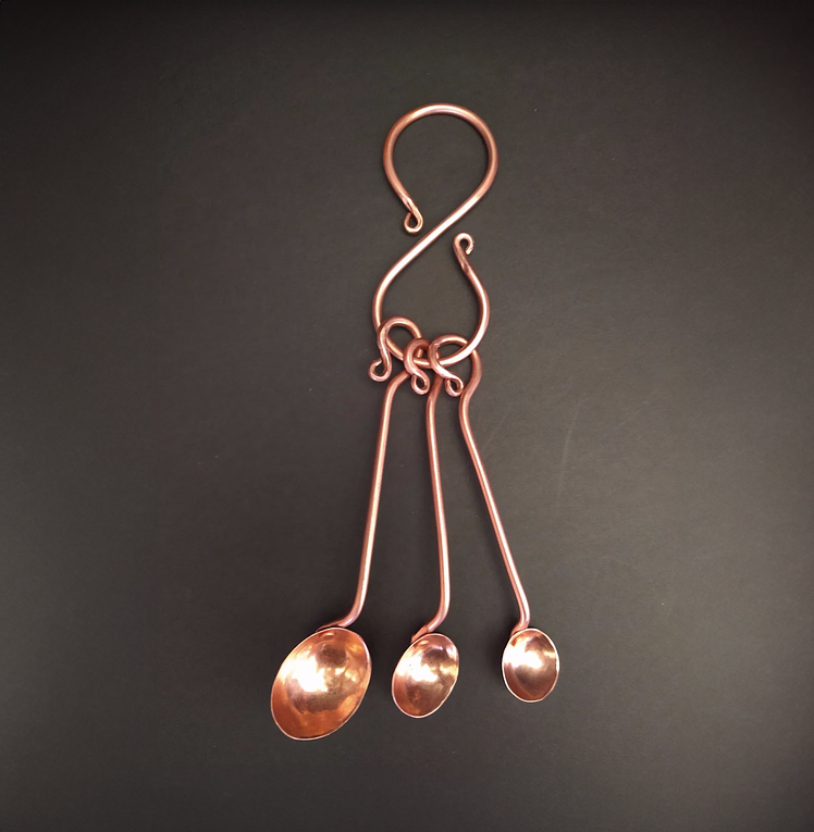 copper-measuring-spoons-set.png
