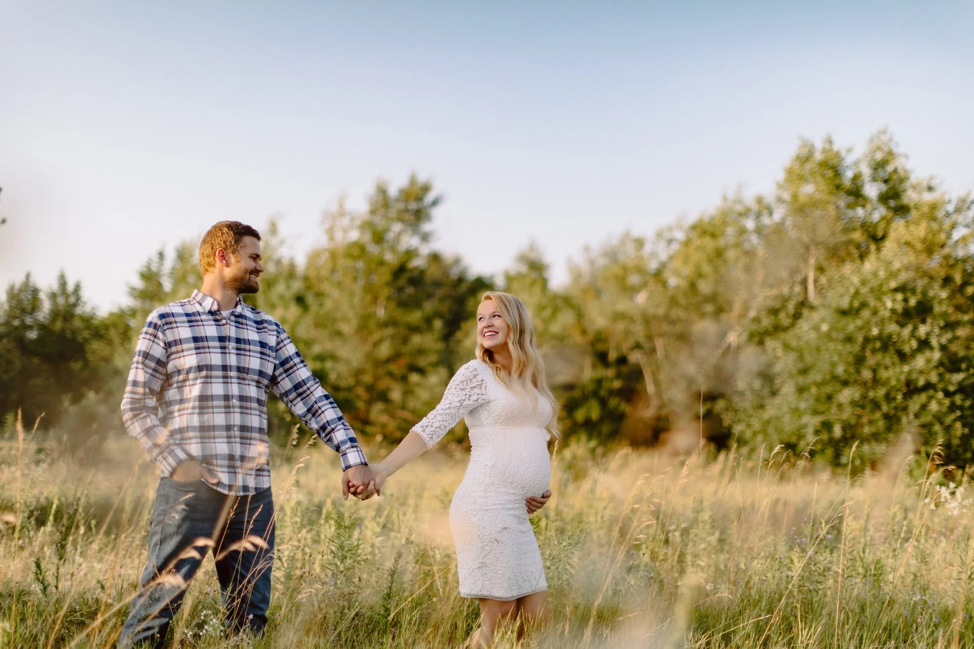 Kendra + Jesse | Expecting Portriats | Steven’s Point