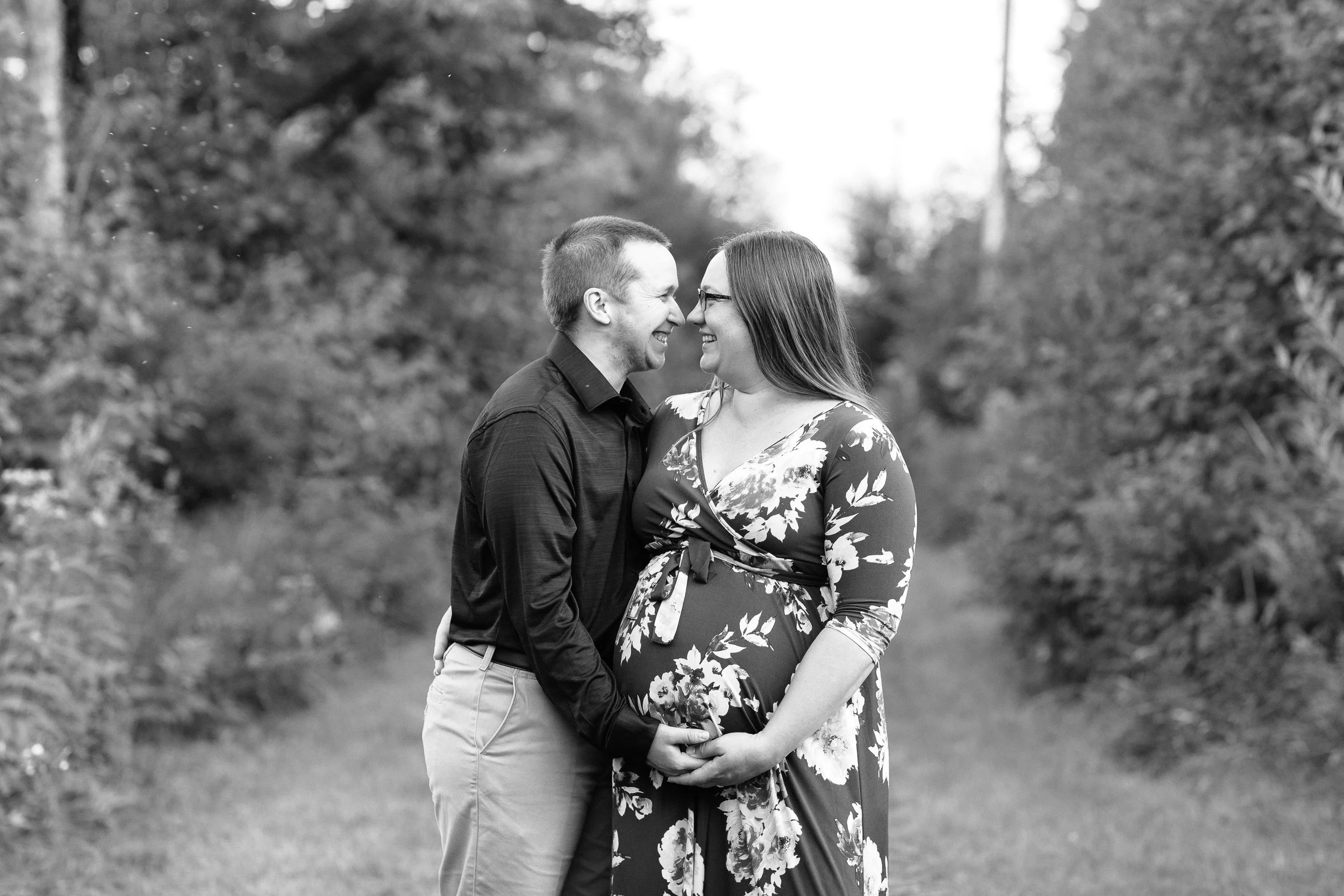 Oswald's Maternity Portraits | Stevens Point, WI