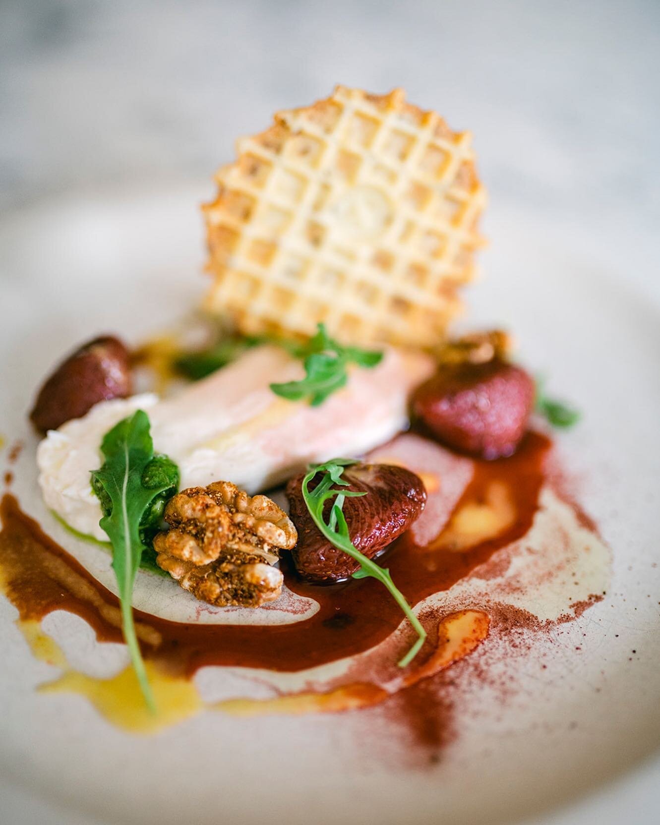 Join us for our two course Lunch! 

Open at 12:00, until 2:30

Dinner Service starts at 4:00!

📸: Stawberry + Crescenza Cheese

walnut, basil, black pepper

#lucastonybrook