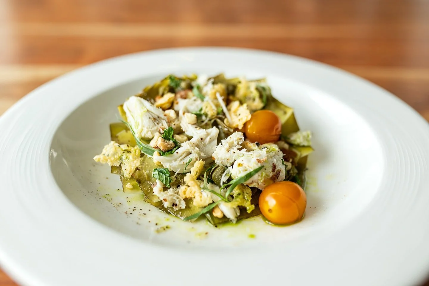 Artichoke & Crab ✨
Lemon, almonds, mint
#lucastonybrook