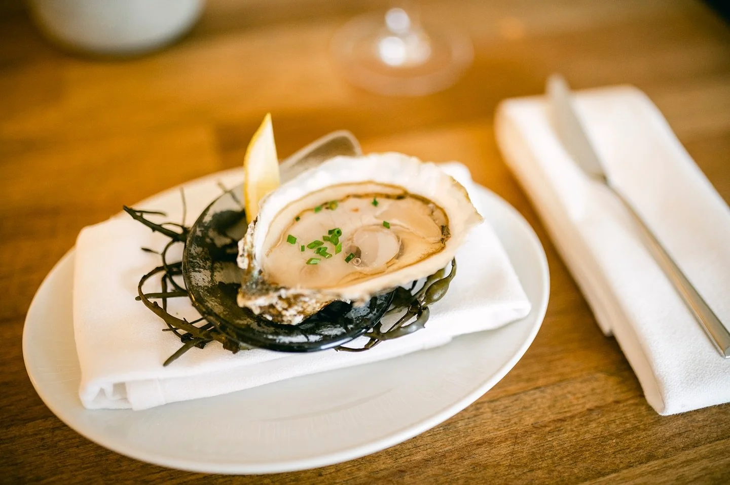 Oysterponds Oysters 🦪
Harvested fresh from Orient Point, NY.

Join us this week and savor the start of an unforgettable meal.

Lunch: Wednesday-Sunday
12:30&ndash;2:30 PM
Dinner: Tuesday- Sunday 
5:00 PM (4:00 PM Sundays)

#lucastonybrook