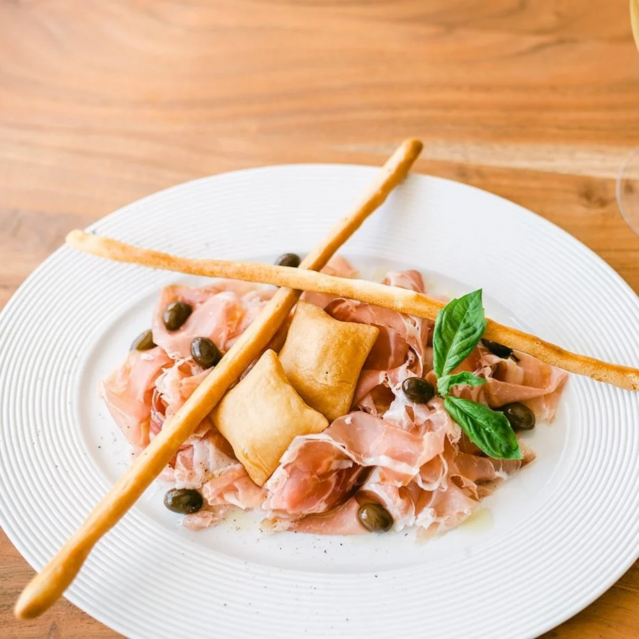 A classic. 

Prosciutto San Daniele paired with crispy gnocco fritto, briny taggiasca olives, and pecorino.

Lunch 12:00&ndash;2:30
Dinner from 5:00

#lucastonybrook