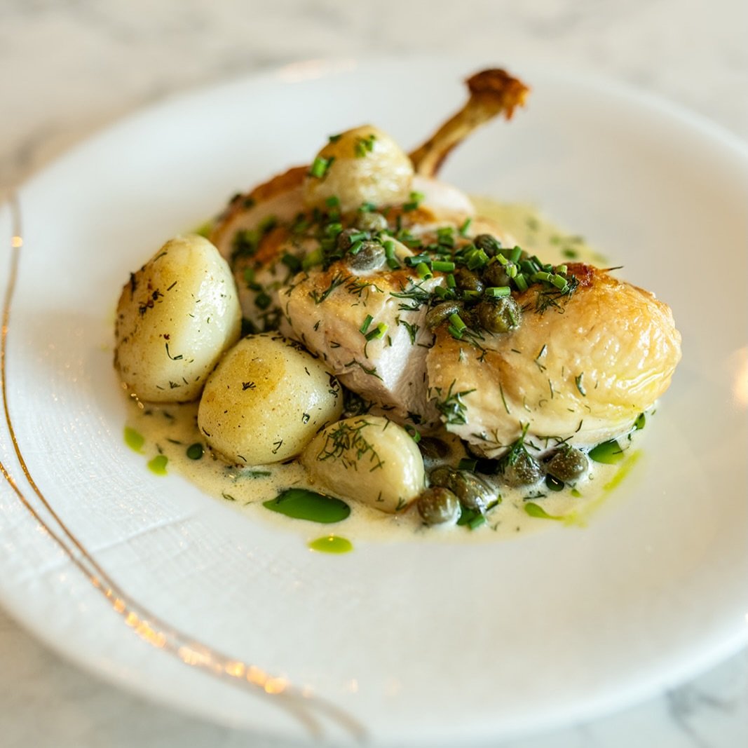 Roasted Chicken ✨

Perfectly roasted and finished with cr&egrave;me fra&icirc;che, fingerling potatoes, chive, and a rich jus &mdash; a comforting classic, elevated.

Aperitivo Hour at the bar from 5:00&ndash;6:00 PM 🍸

#lucastonybrook