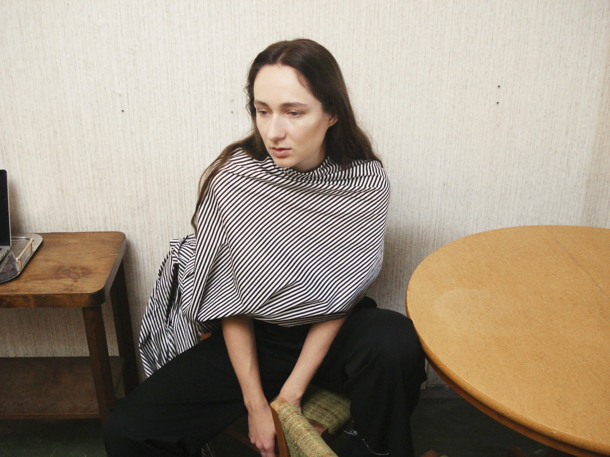  pants VERSACE accessories stylist’s own shoes GUCCI 