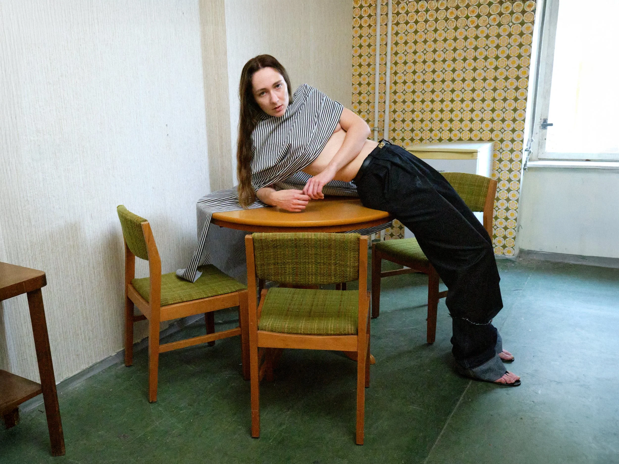  pants VERSACE accessories stylist’s own shoes GUCCI 