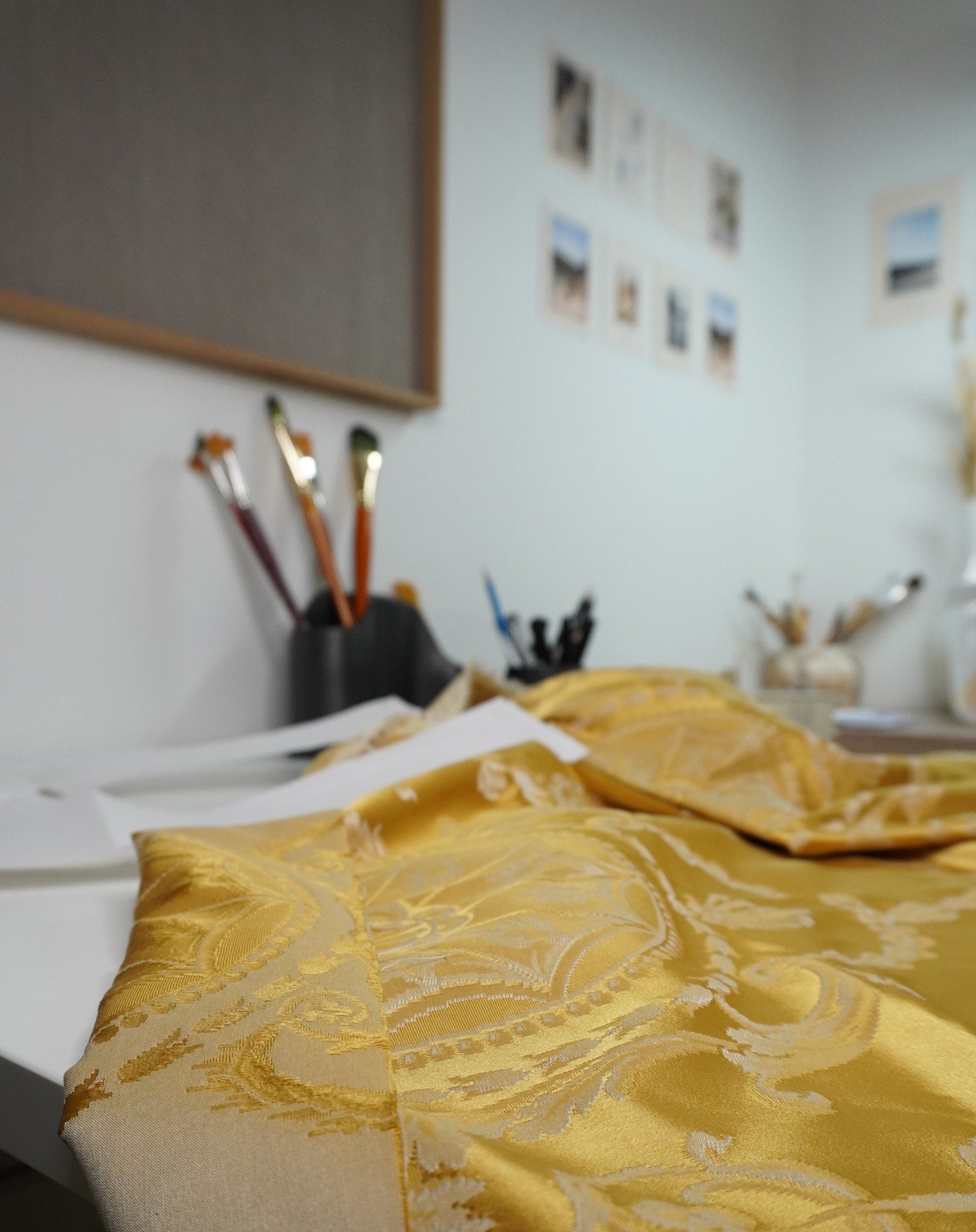 Behind the scenes at our Atelier ✂
&bull;
&bull;
&bull;
&bull;
#picoftheday #instagood #love #photography #instadaily #vscocam #instamoment #latergram #sewing #satin #sewingproject #moda #igers #likeforlikes #hautecouture #textileindustry #handcrafte