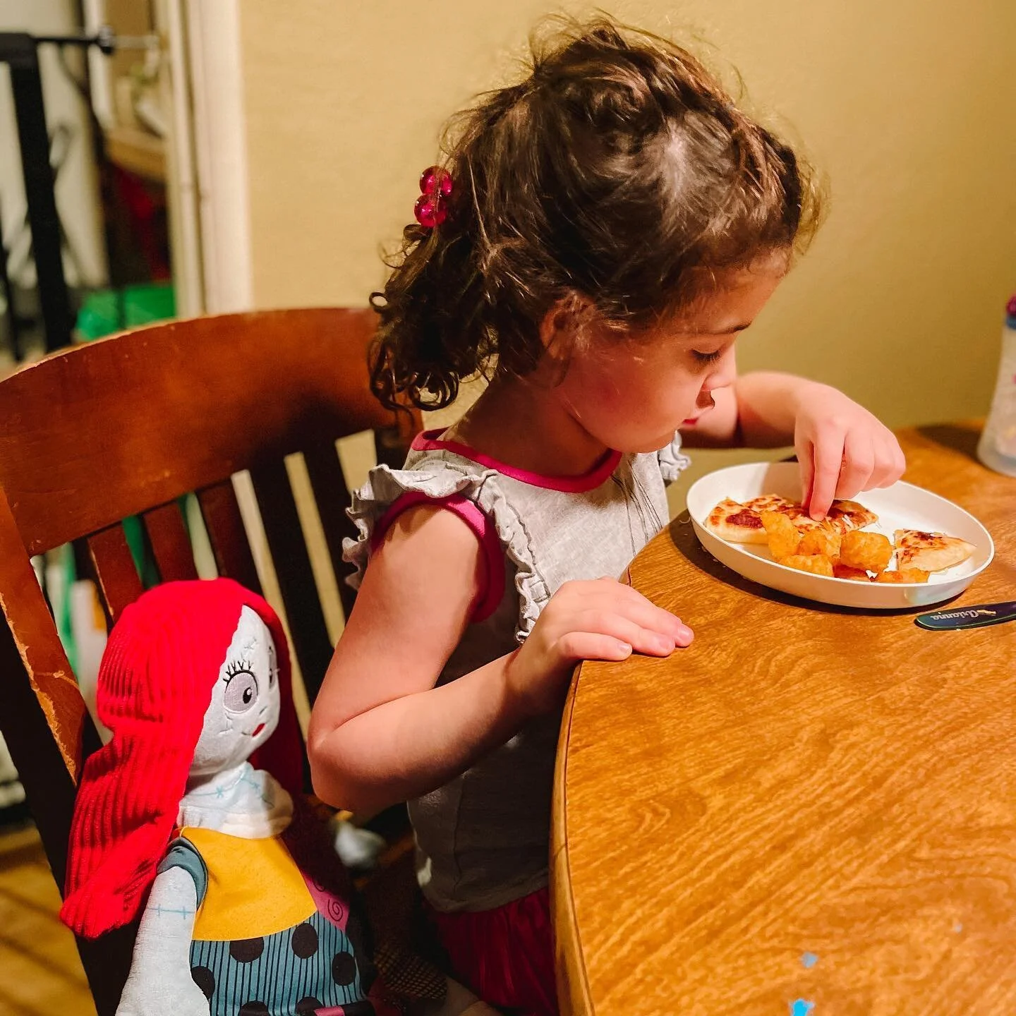 Sometimes you have to eat a quesadilla with your BFF. 

#threeyearsold #momlife #scentsybuddy #lifeofari #autismmom