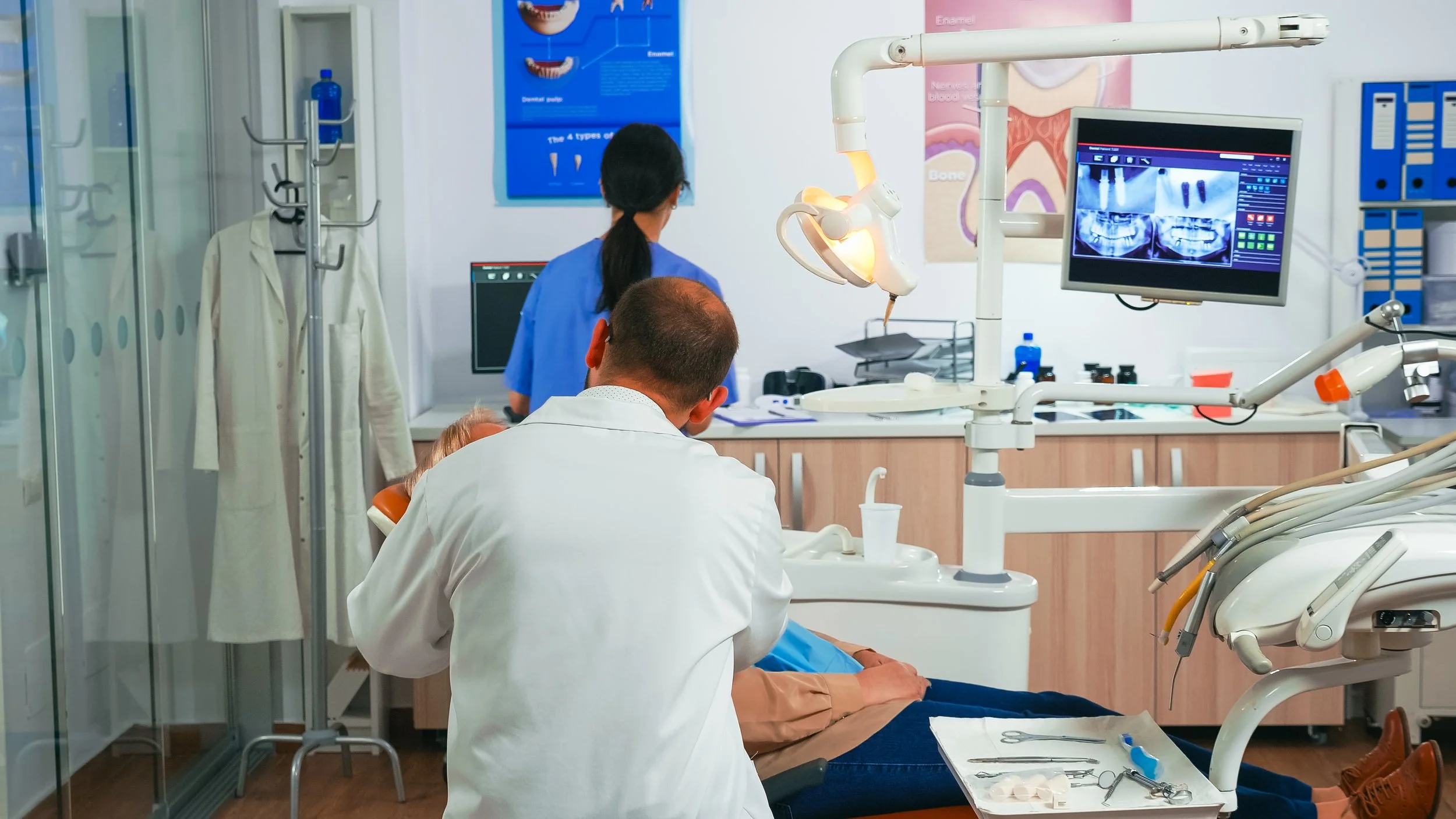 elderly-woman-during-the-medical-dental-examinatio-2021-08-29-18-16-47-utc.jpg
