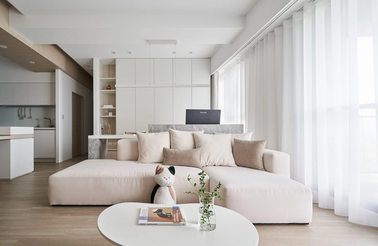 No.001 Chiu House