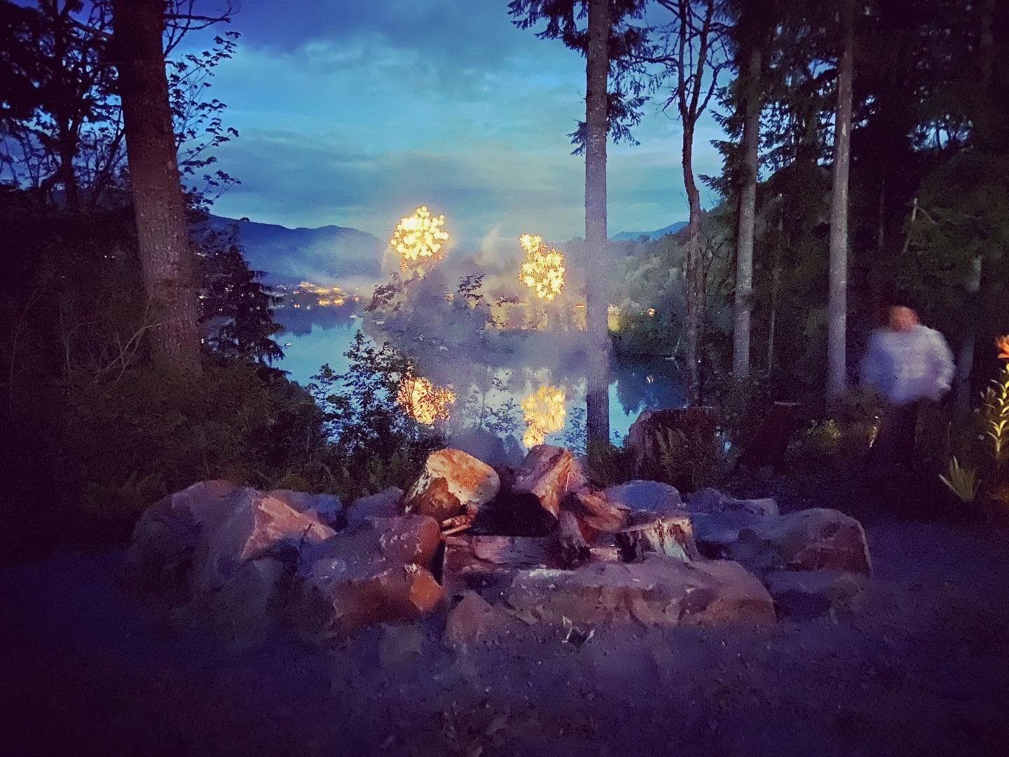 TheLookoutMayfieldLake_Glamping_Campsite - 27 of 48.jpeg