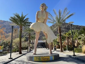 Forever Marilyn Statue in Palm Springs — Palm Springs Insiders