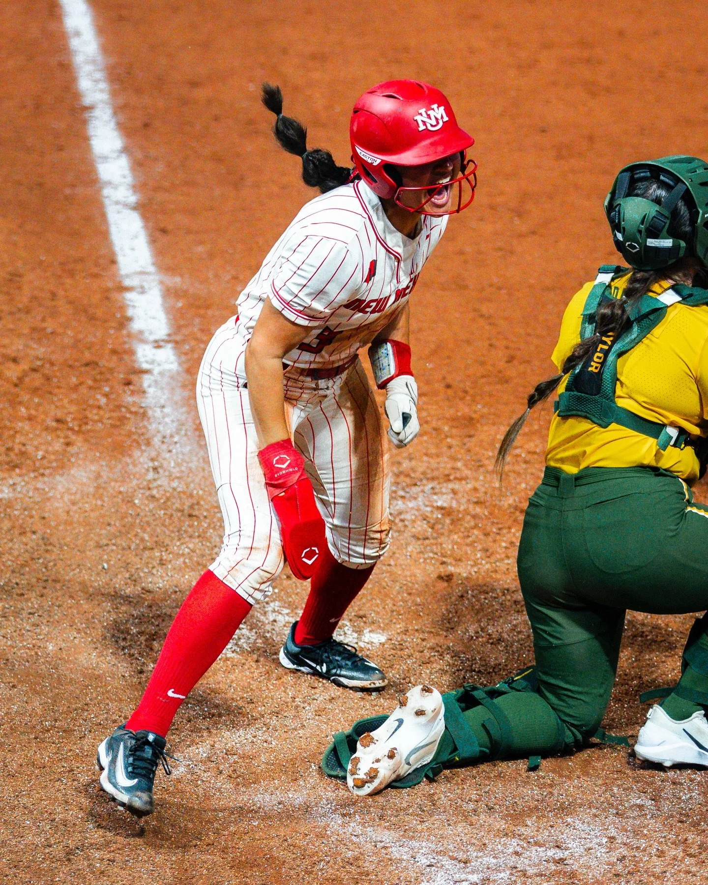 Freelance work for @unmlobosb // 02.06.26 - 02.08.26

Always more fun to photograph a team with energy and passion