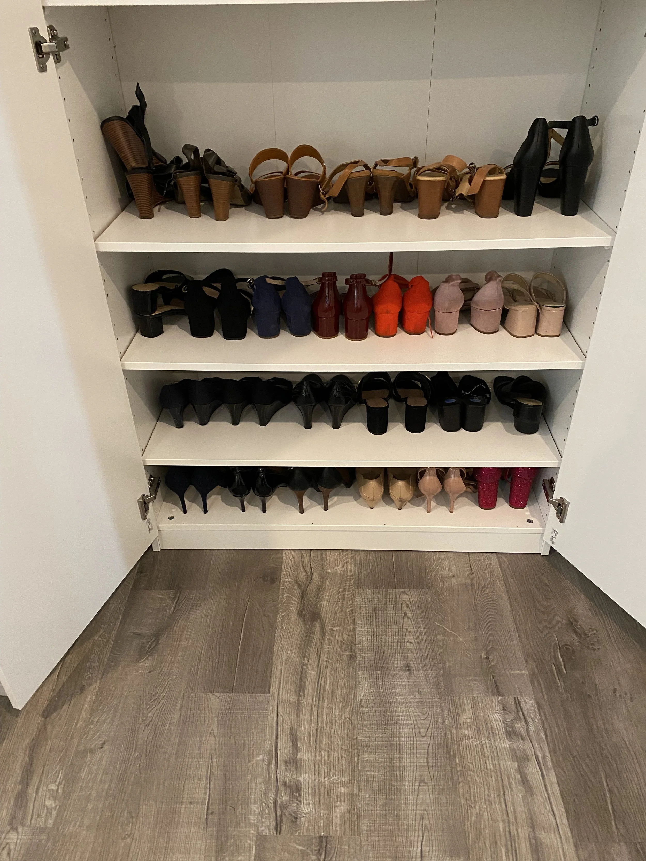 Westwood Shoe Closet (PAX)