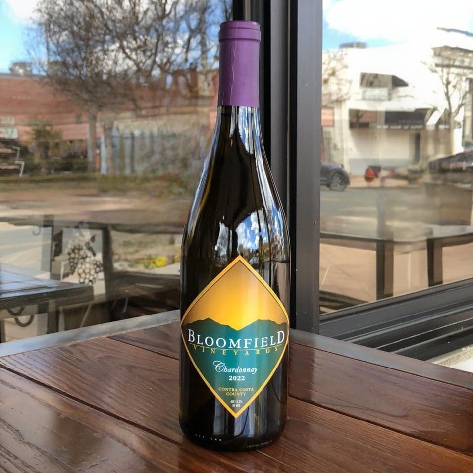 @bloomfieldvineyards 2022 Chardonnay is bottled and ready for the Spring!

 #brentwoodca #wine #bloomfieldvineyards #womanwinemaker #bloomfield #betterinbrentwood #harvestforyou #supportsmallbusiness #downtownbrentwood #brentwoodcalifornia #brentwood