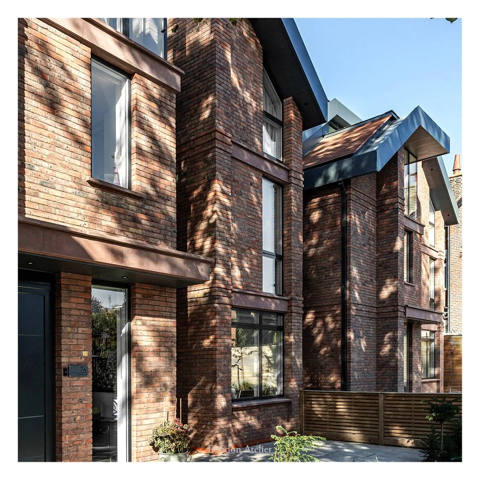 A new build project on Akehurst Street, Putney where contemporary design meets suburban conventions. Natural light, fresh air, and thermal control are thoughtfully incorporated throughout all corners of the five-bedroom homes. Read more about the pro