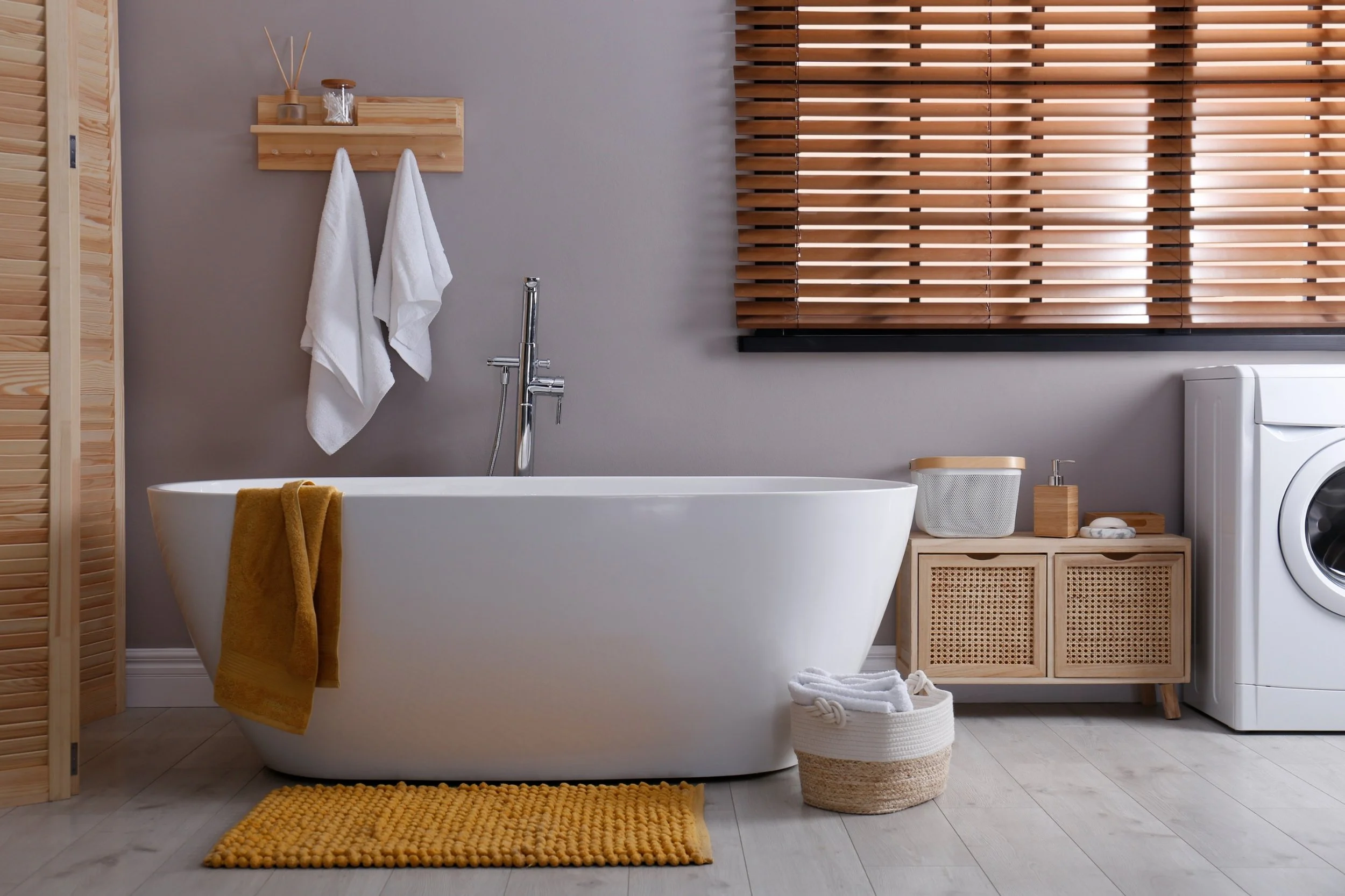 5 Reasons Why Walk-in Tubs Aren't Just for the Elderly