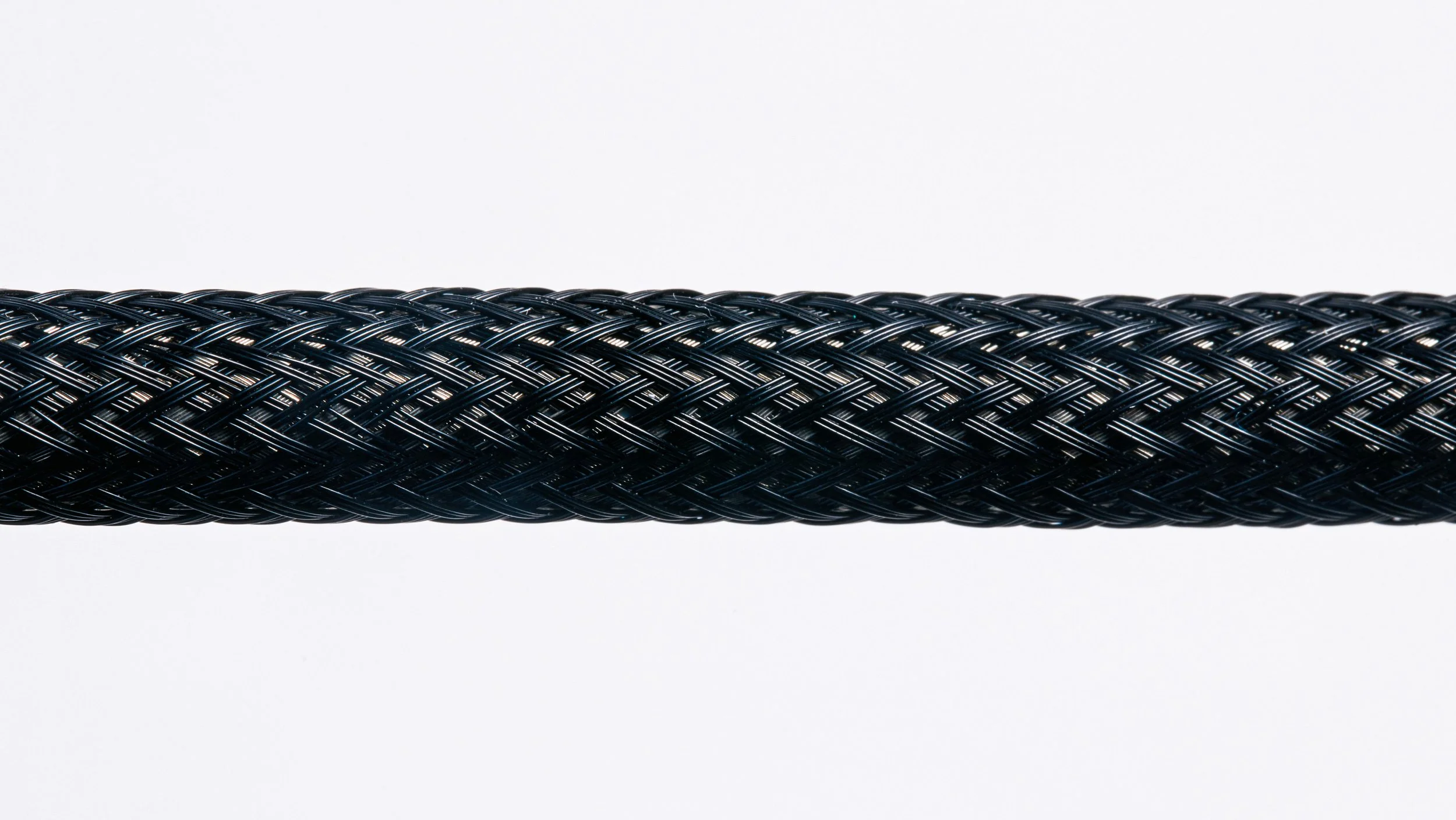 RakuStream Close Black Wide 2.jpg