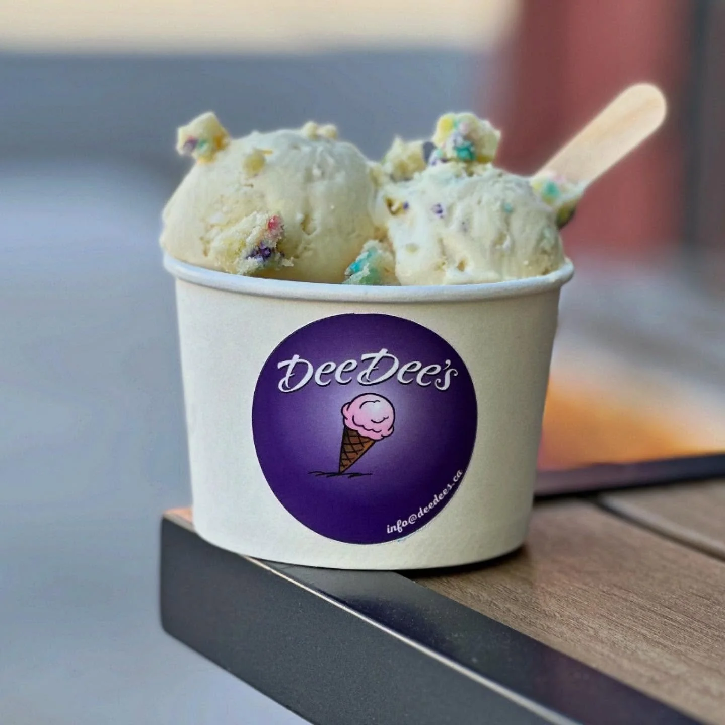 Dee Dee’s Ice Cream