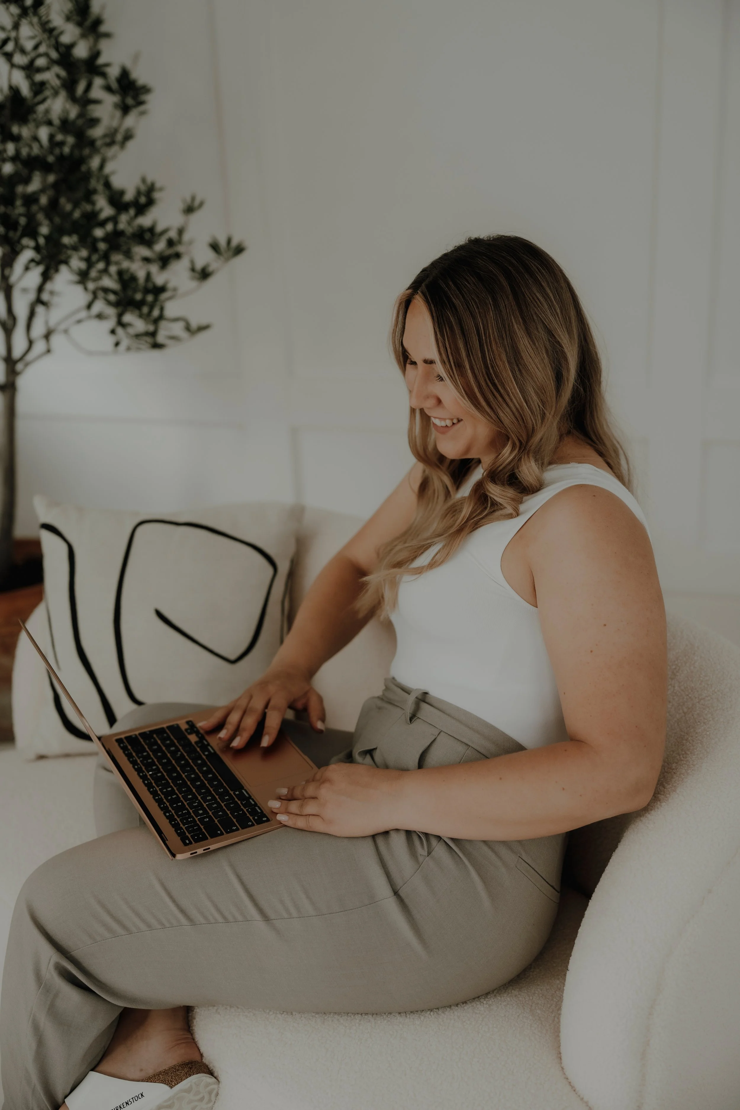 Lina Contentshooting (25).jpg