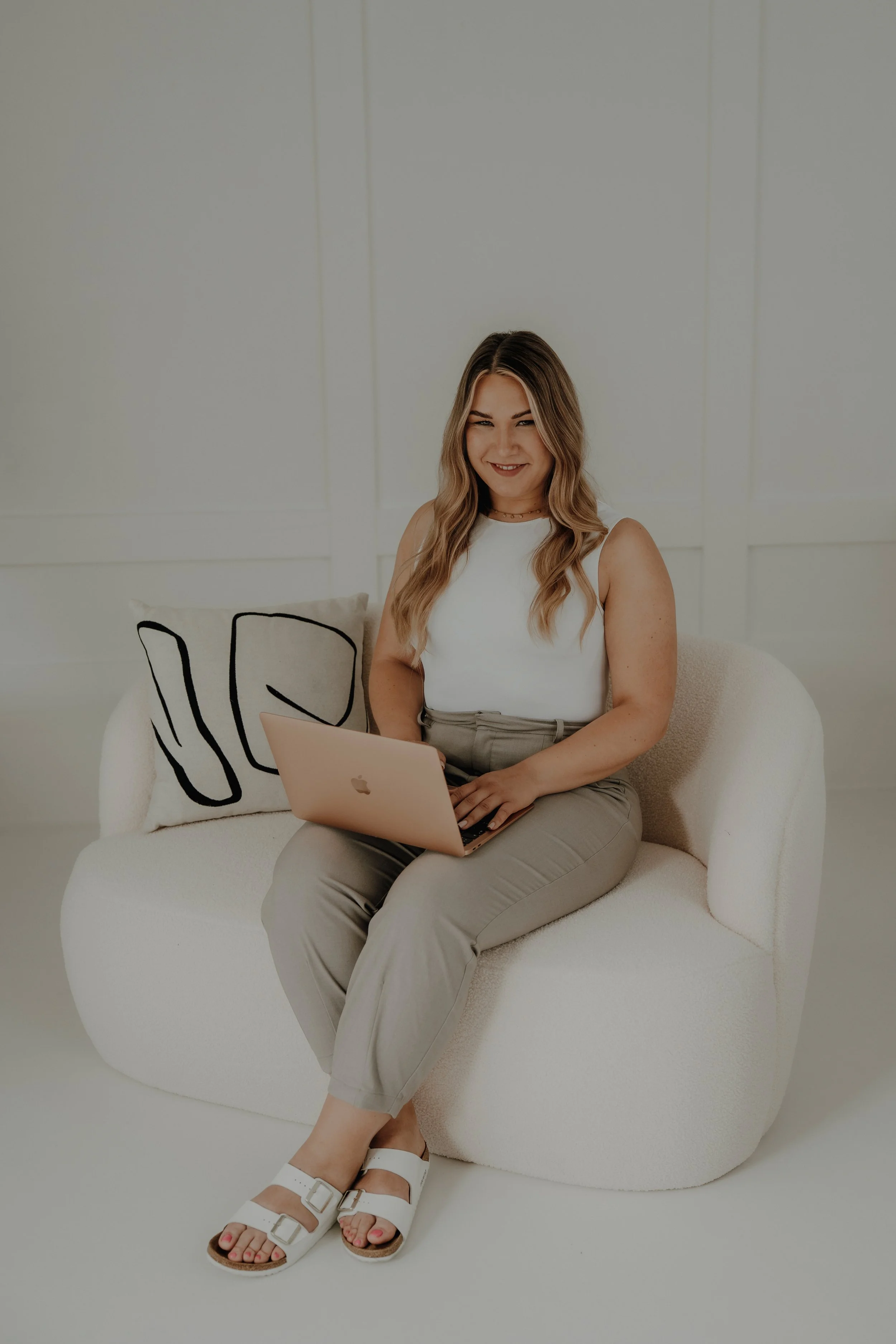 Lina Contentshooting (3).jpg