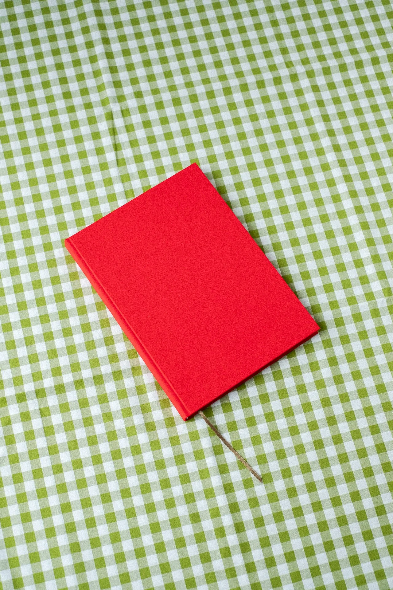 AW2425 Valtrus 33 P.jpg