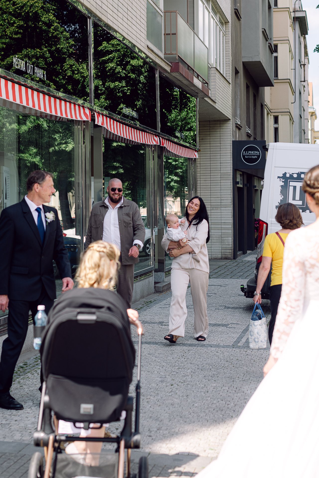 2_Lenka a Honza _ Wedding-5.jpg