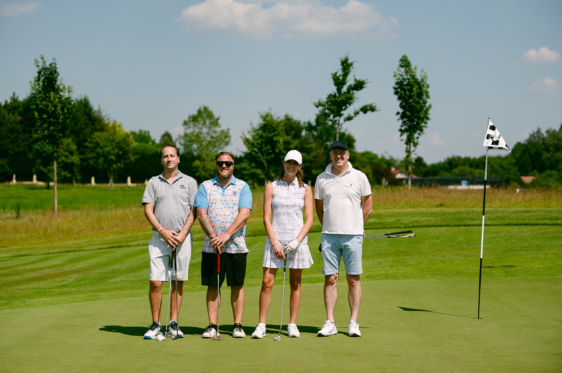 Oaks 25.6.-76.jpg