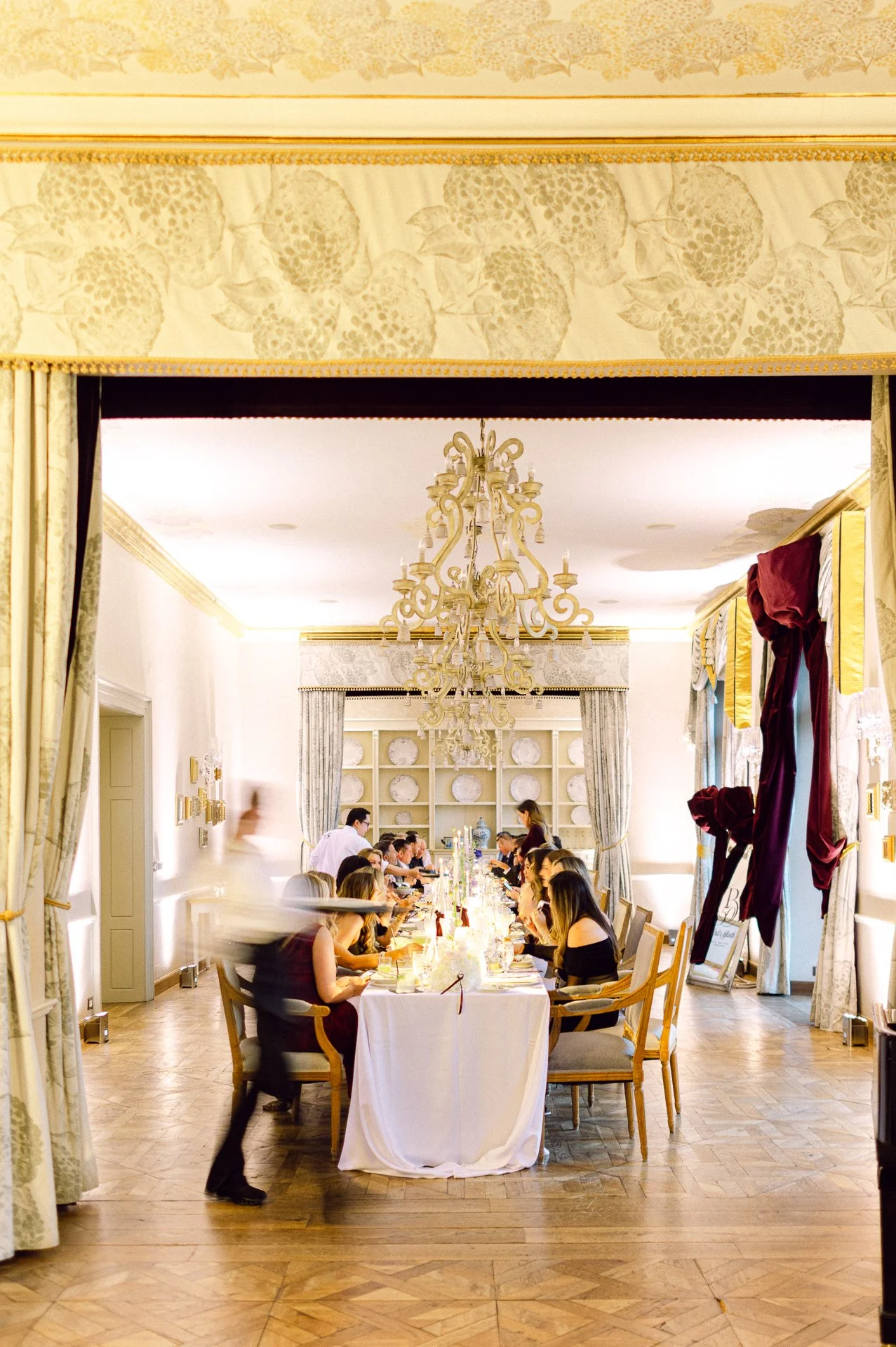 Birthday Party Chateau Mcely-200.jpg
