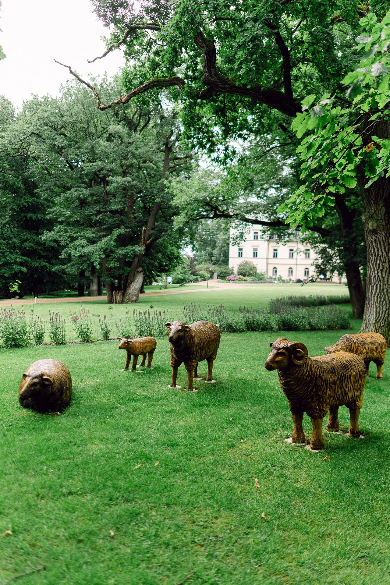 L&O Chateau Mcely-43.jpg