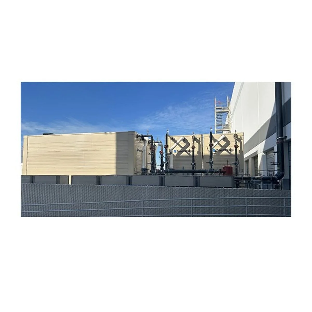  Closed Circuit Cooling Towers 
 Tower Tech 

   BOOTH S8643  
