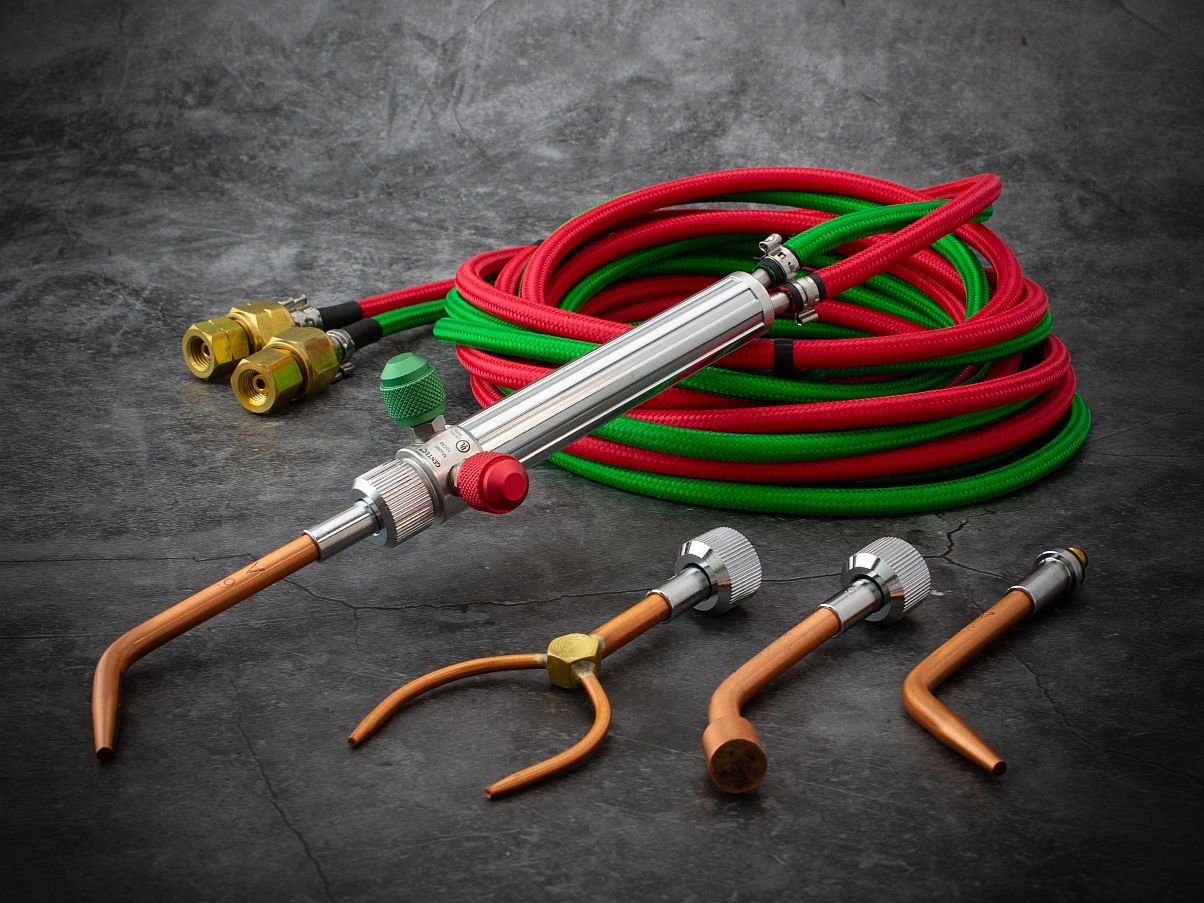  Oxy-Acetylene Kit 
 Genstar Technologies CO., Inc. (GENTEC) 

   BOOTH N2734 
