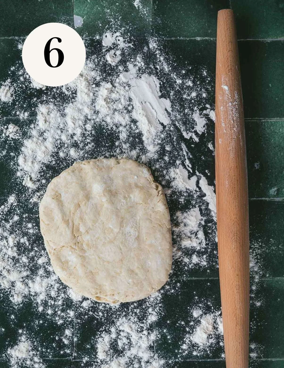Vegan pastry curst ready to be rolled out.